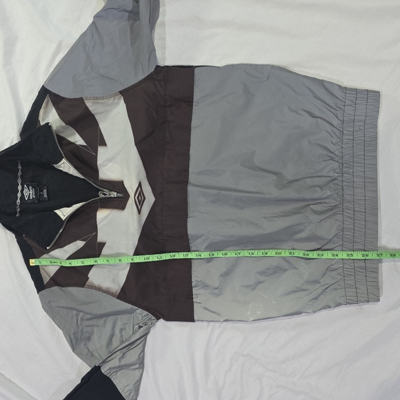 Umbro Premier Reflective Lightweight Quarter Zip Training Pullover Jacket. S - Picture 11 of 12